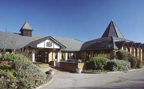 Bridgewood Manor,  Chatham